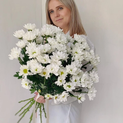 Букет «Ромашка» — свежесть белых хризантем в деревенском стиле Армавир Краснодарский край Букет «Ромашка» — свежесть белых хризантем в деревенском стиле Армавир Краснодарский край