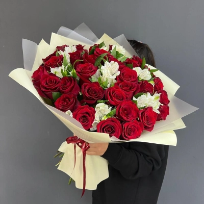 Букет «Танец любви» – гармония страсти и нежности в каждом лепестке Армавир Краснодарский край Букет «Танец любви» – гармония страсти и нежности в каждом лепестке Армавир Краснодарский край