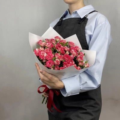 Букет «Фейерверк» – 9 пышных кустовых роз в огненной палитре Армавир Краснодарский край Букет «Фейерверк» – 9 пышных кустовых роз в огненной палитре Армавир Краснодарский край