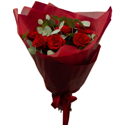 Букет из 9 красных роз с эвкалиптом – классика любви и нежности Армавир Краснодарский край Букет из 9 красных роз с эвкалиптом – классика любви и нежности Армавир Краснодарский край