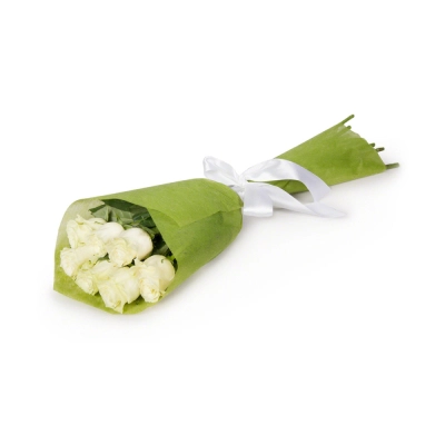 Букет из 7 белых роз в фетре Букет из 7 белых роз в фетре